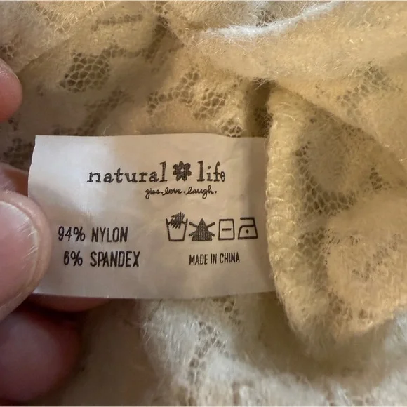 Natural Life Cream Lace Cropped Top – Size S - Picture 8 of 8
